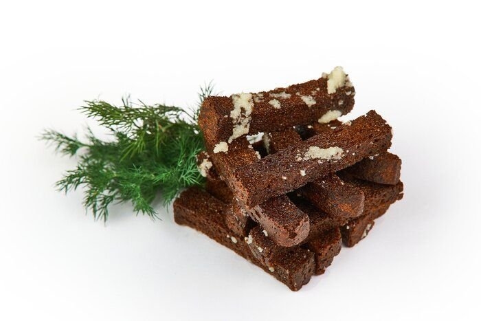 Гренки бородинские с чесноком